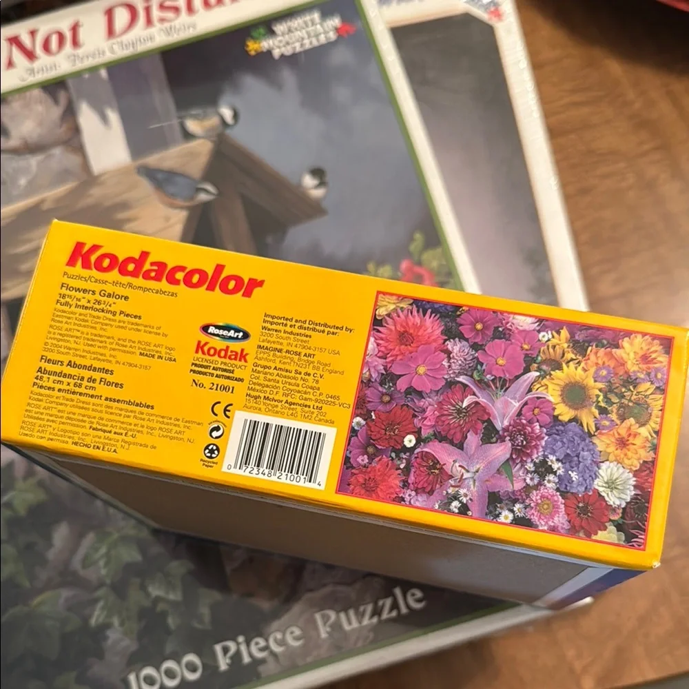 Kodacolor 1000 Piece Floral Puzzle - Picture 3 of 3